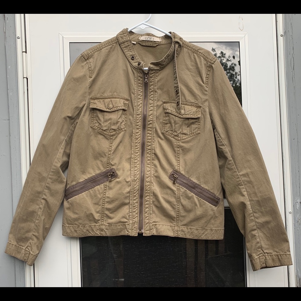 Jacket - Picture 3 of 4